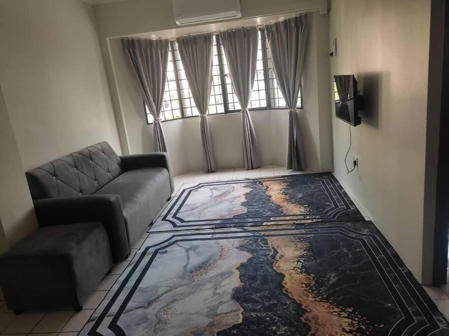 Nur Homestay Permai Damansara Damai Petaling Jaya Eksteriør bilde
